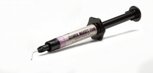 Clearfil Majesty Flow A2 3.2g (do wyczerpania zapasów)